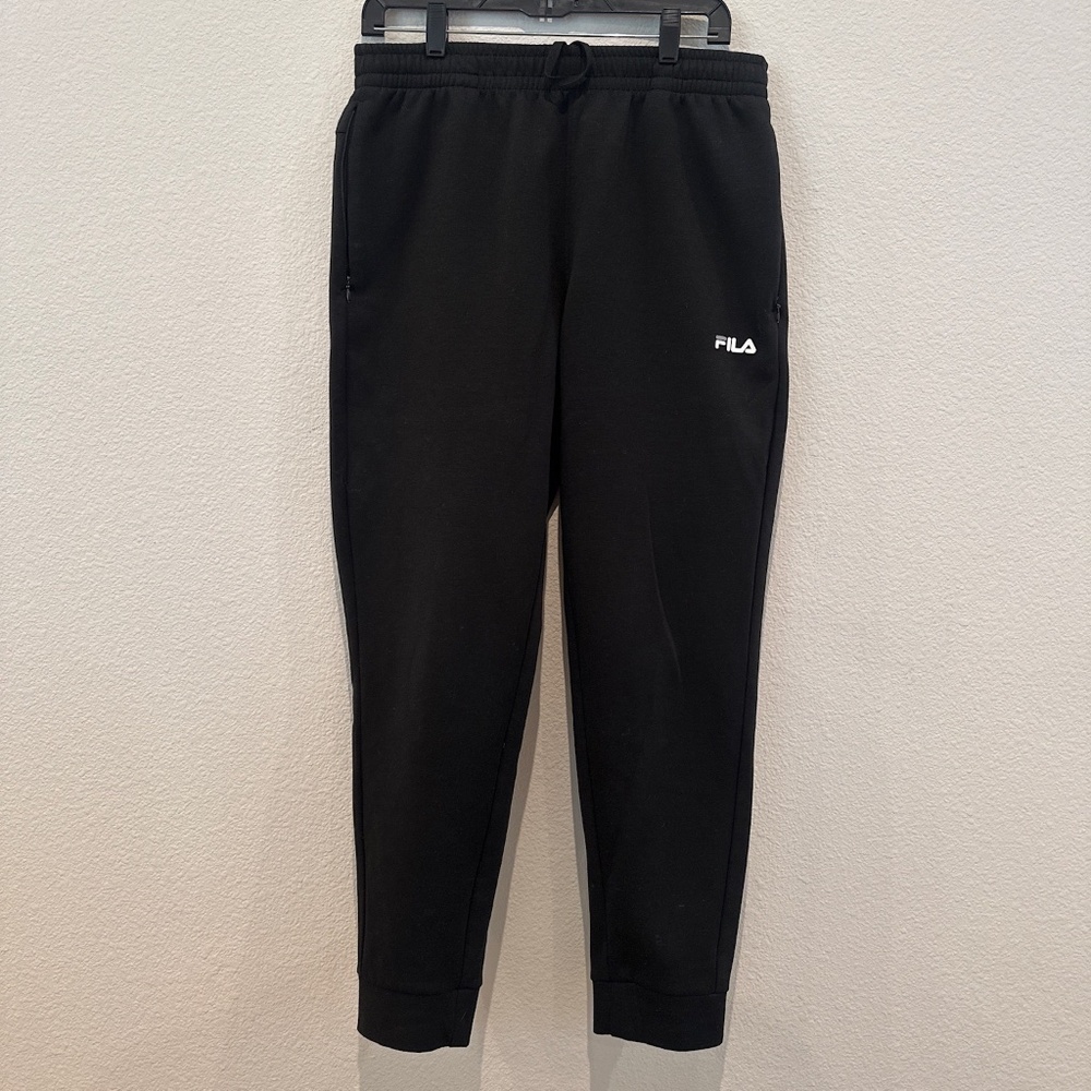 Fila Joggers – Black (Men’s Medium)